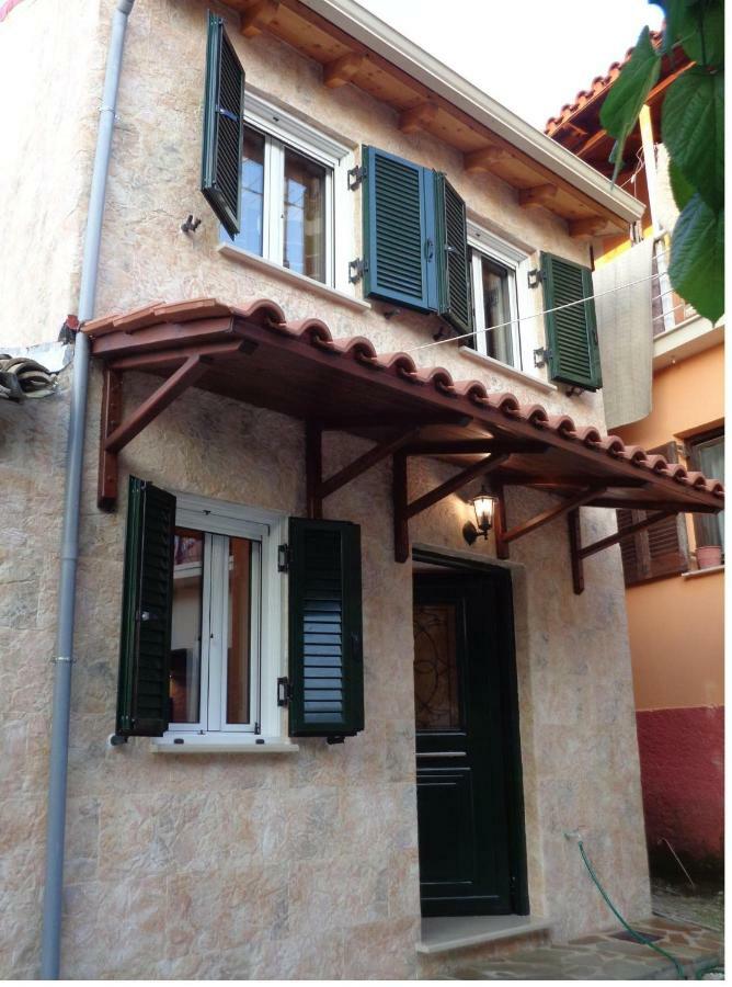 Gasthaus Harry'S Retreat Klimatia Exterior foto